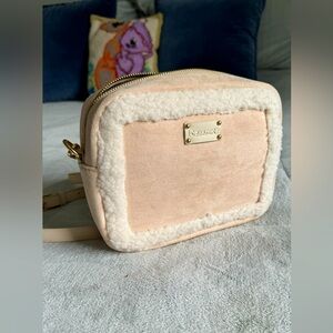 BEARPAW Shearling Trim Camera Bag Crossbody NWOT